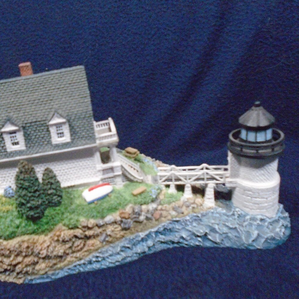 Maine ME Marshall Point #258 Lighthouse Statue Harbour Lights 2001 Year